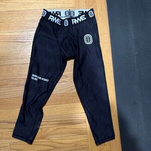 Overtime RWE Youth Medium boys basketball compression leggings   GENTLY WORN